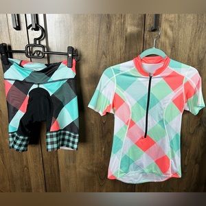 Shebeest Cycling Jersey & matching bottoms-never worn!